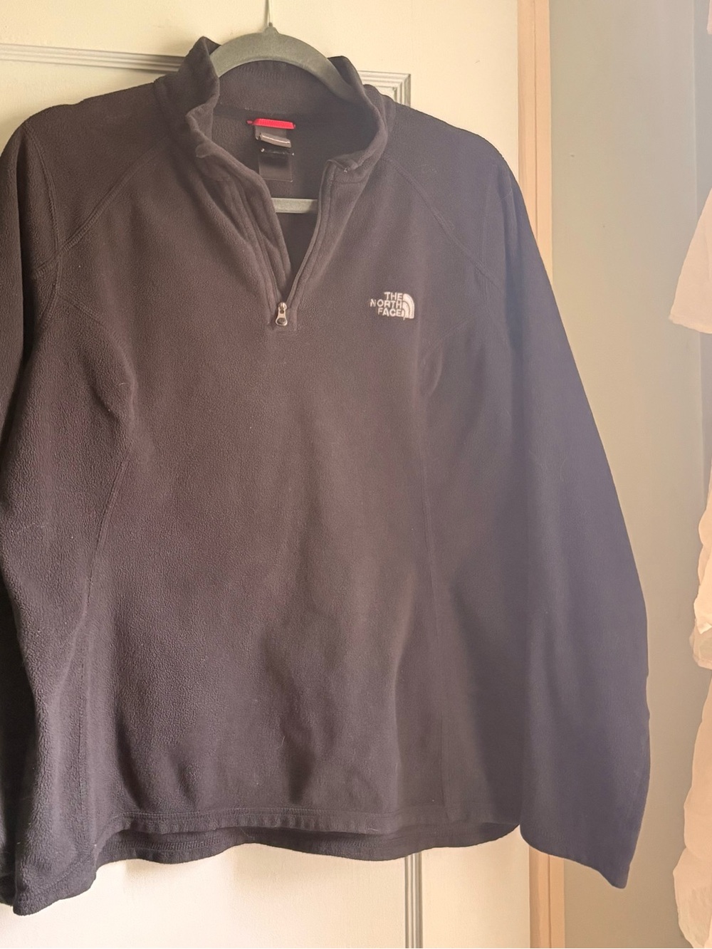 The North Face Women’s Black Half-Zip Fleece Pullover